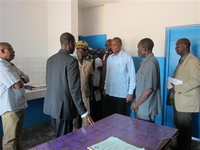 Le ministre Koné Bruno fait des dons aux populations de Kouto/Mahale